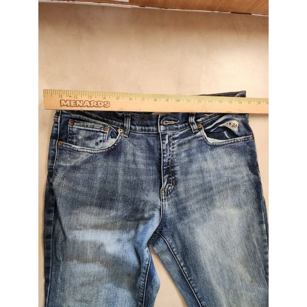 Urban Pipeline MaxFlex Athletic Jeans Men’s 33x30 Light Wash Distressed Stretch